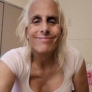 Meet your Posher, Mandy